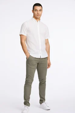 Chinos
