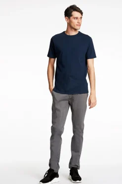 Chinos