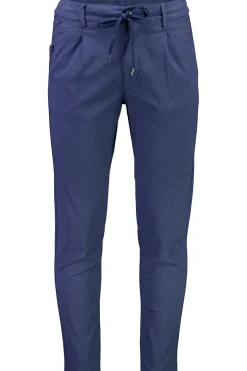 Chinos