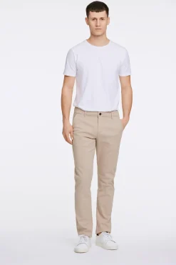 Chinos