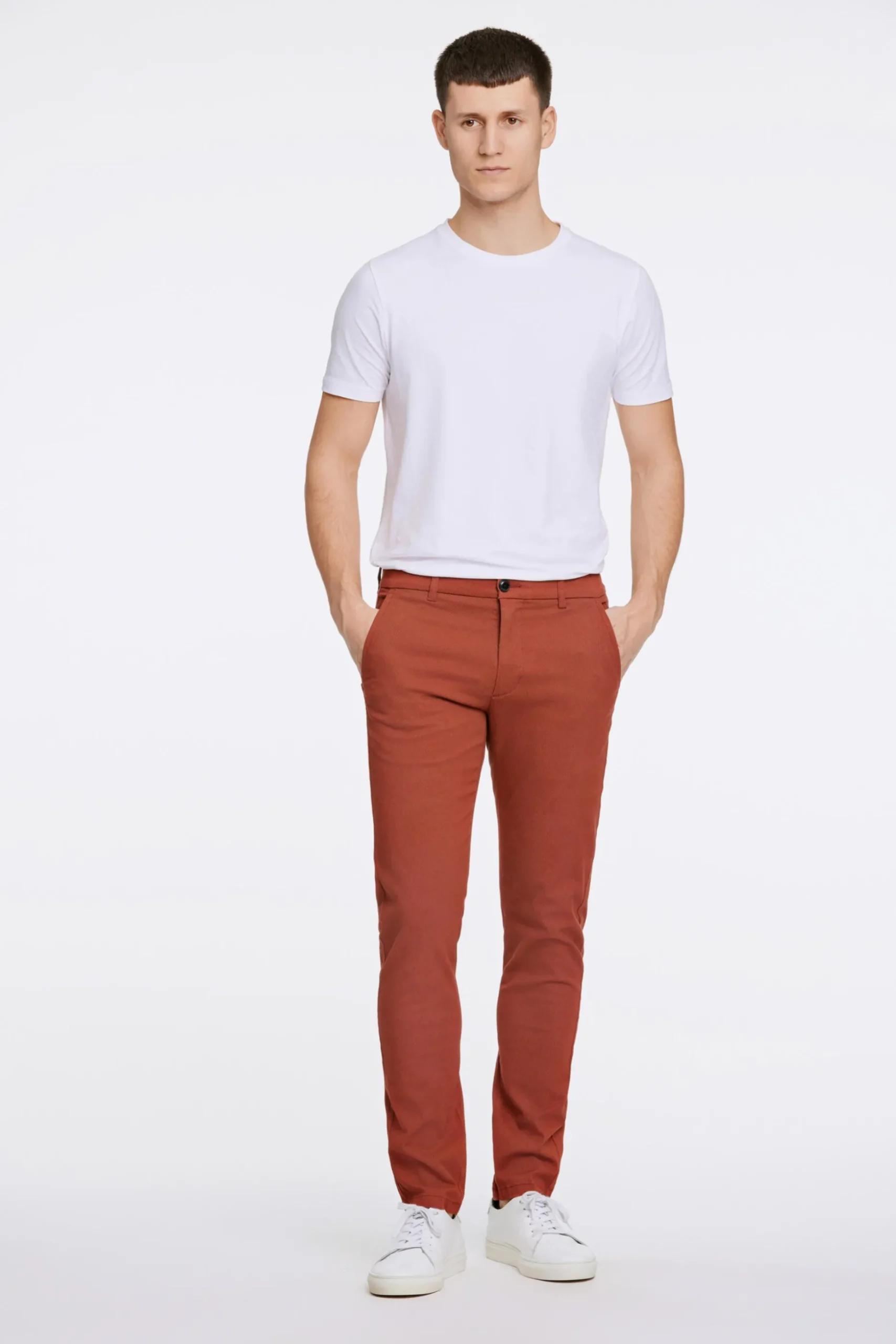 Chinos