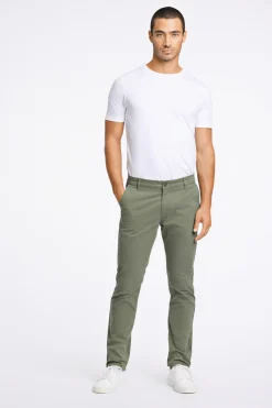 Chinos