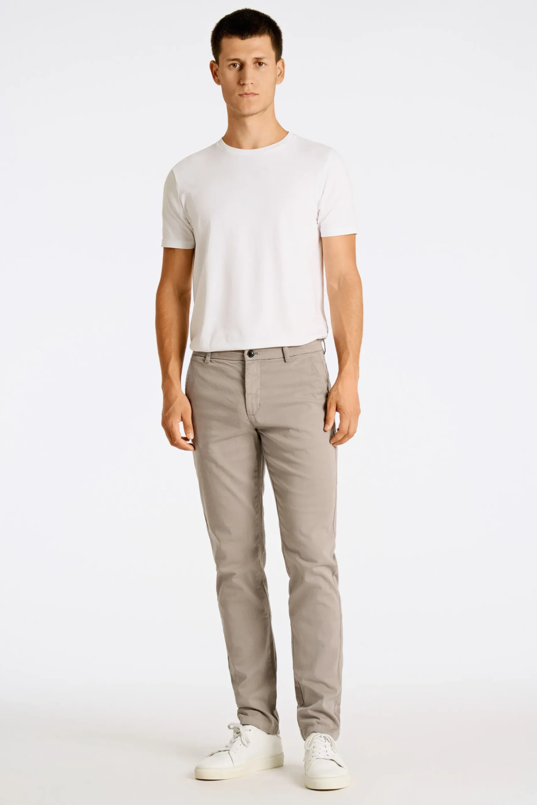 Chinos