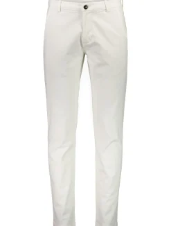 Chinos