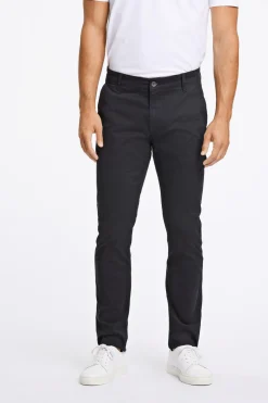 Chinos
