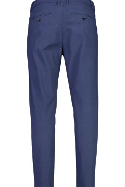 Chinos