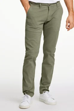 Chinos
