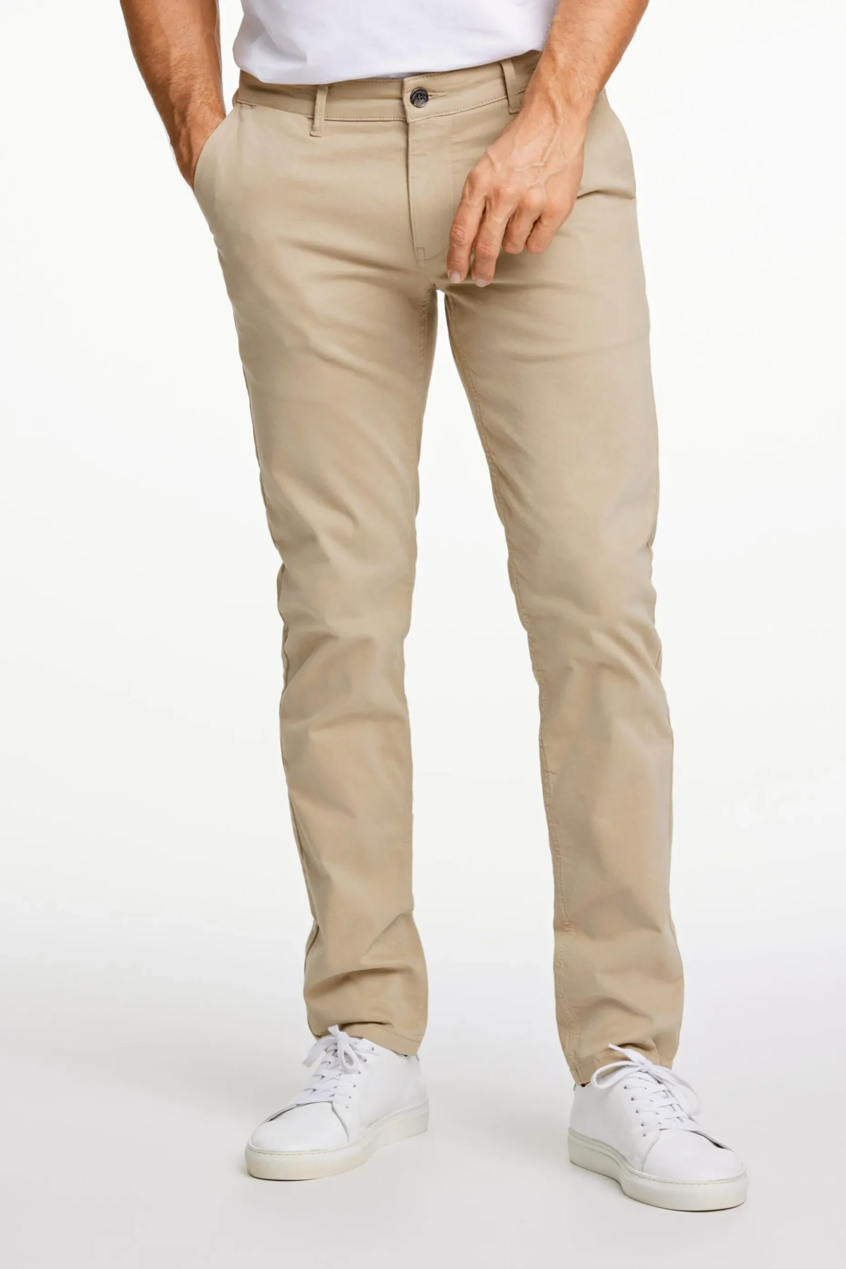 Chinos