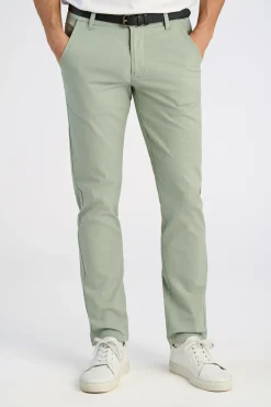 Chinos