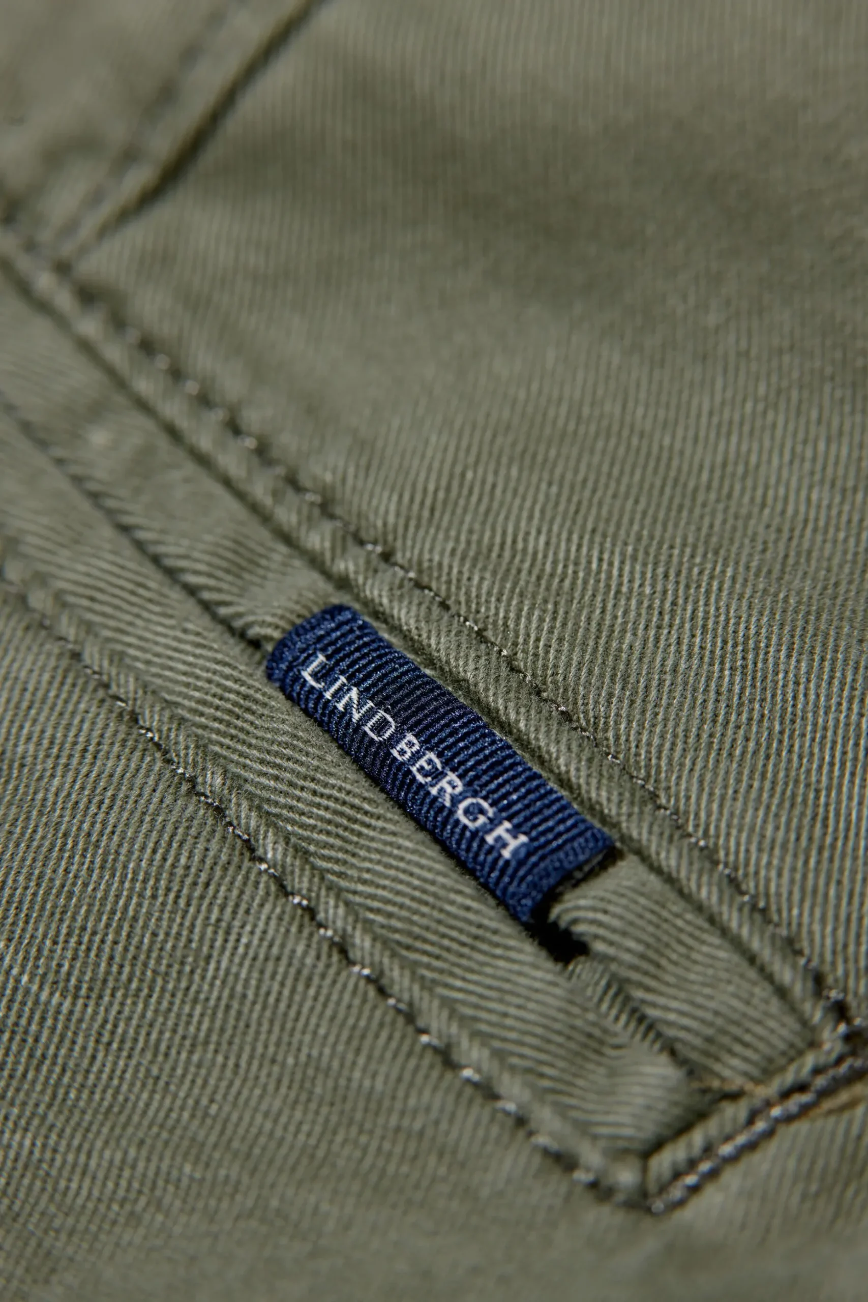 Chinos