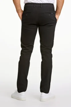 Chinos