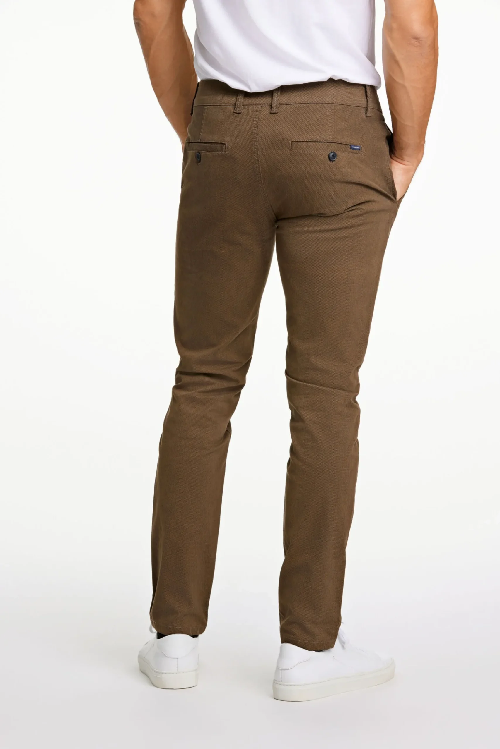 Chinos