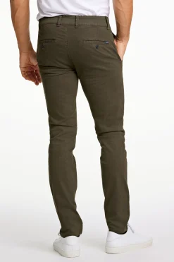 Chinos