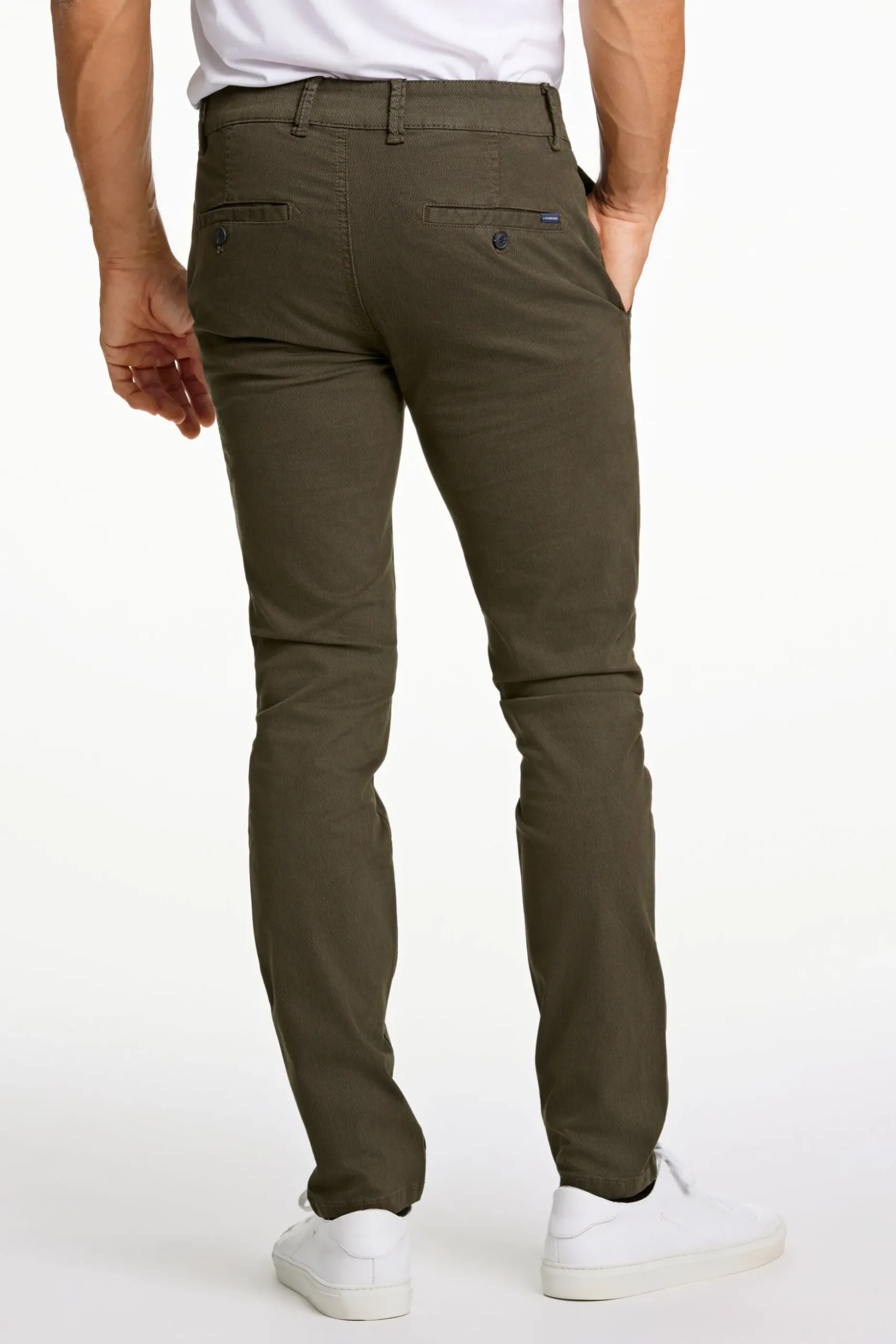 Chinos