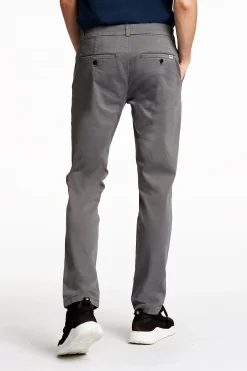 Chinos