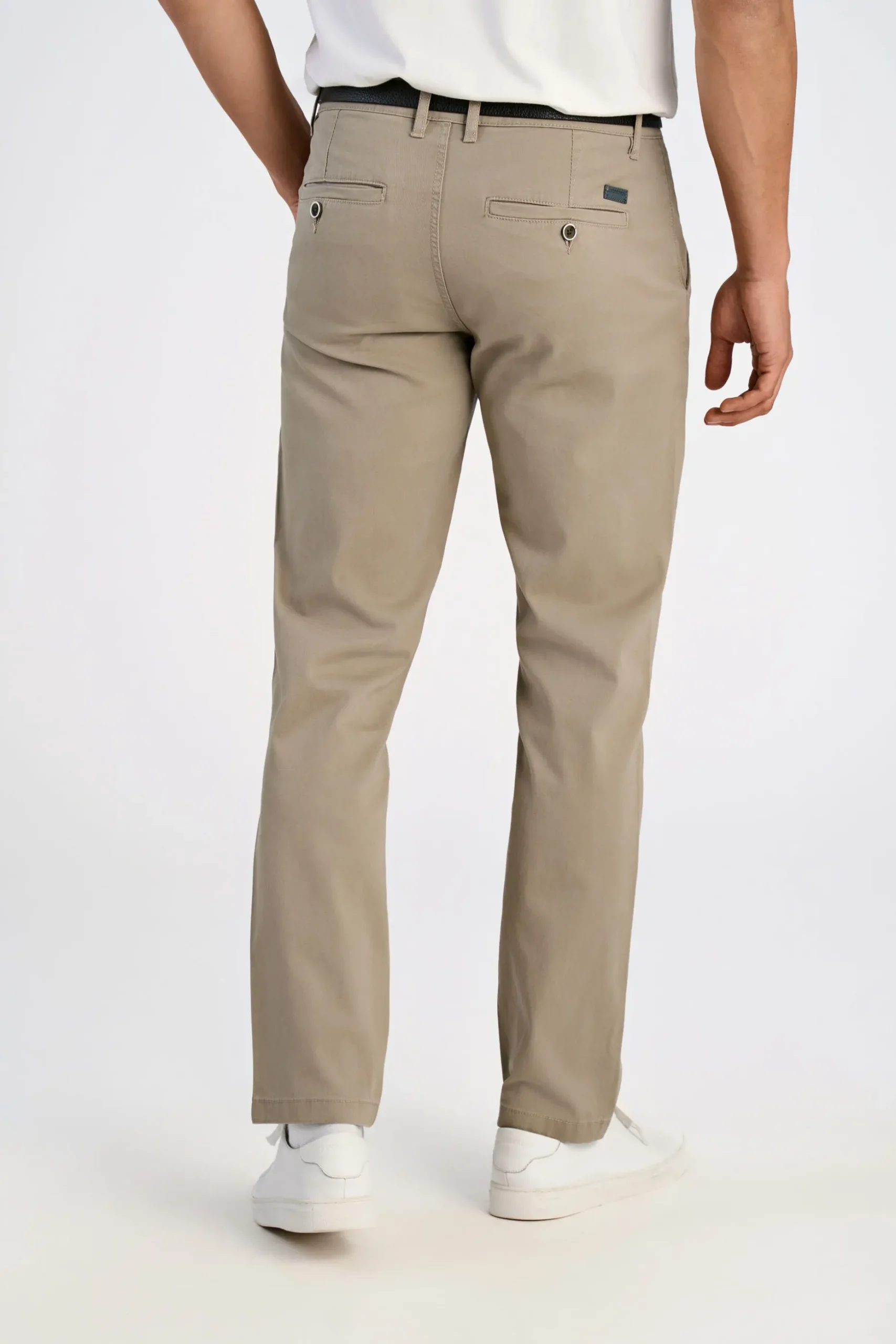Chinos