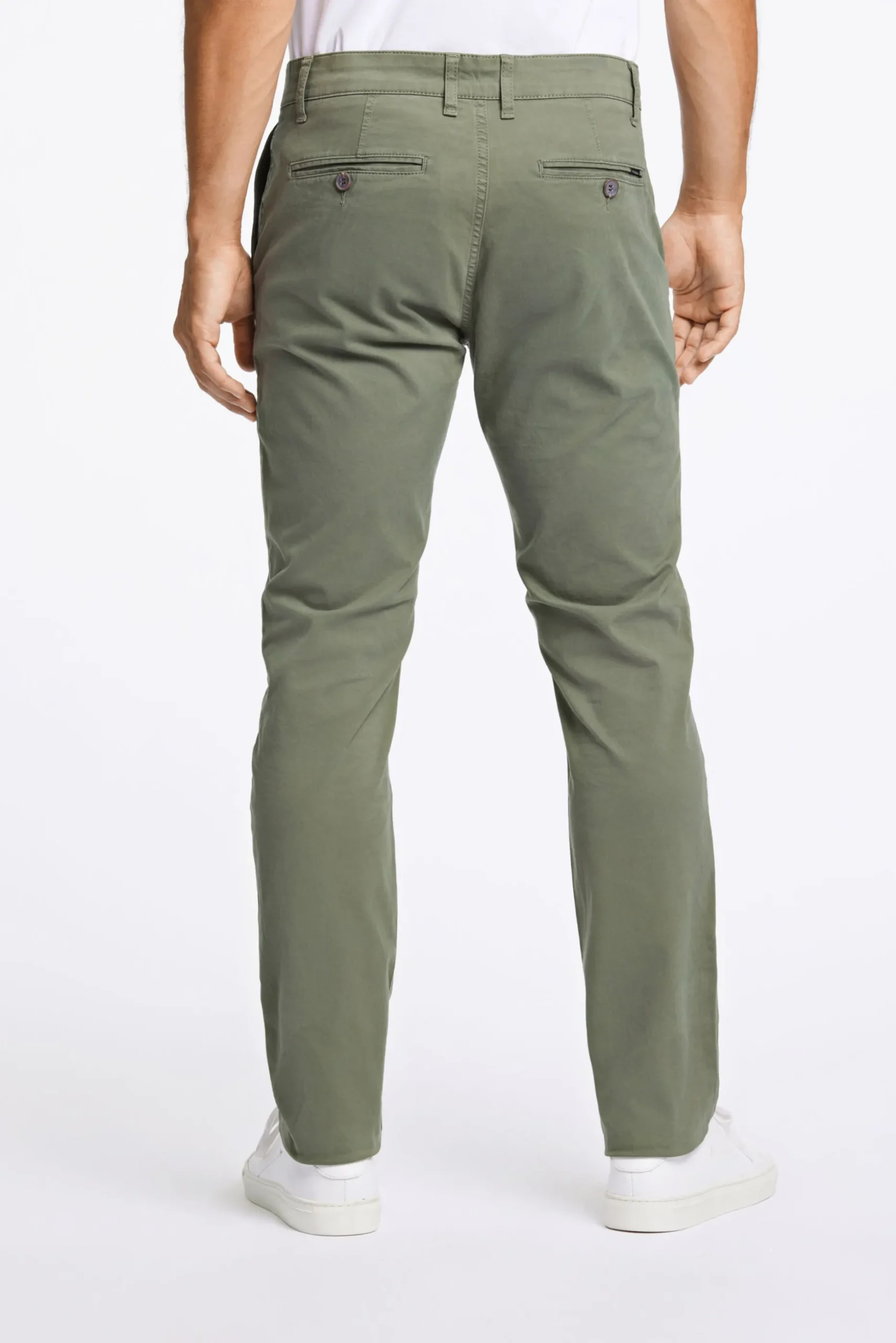 Chinos