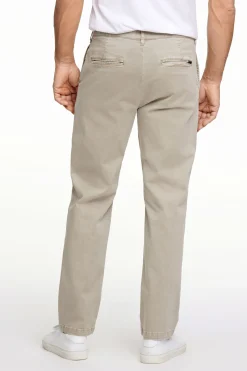 Chinos