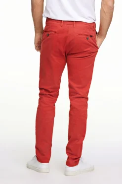 Chinos