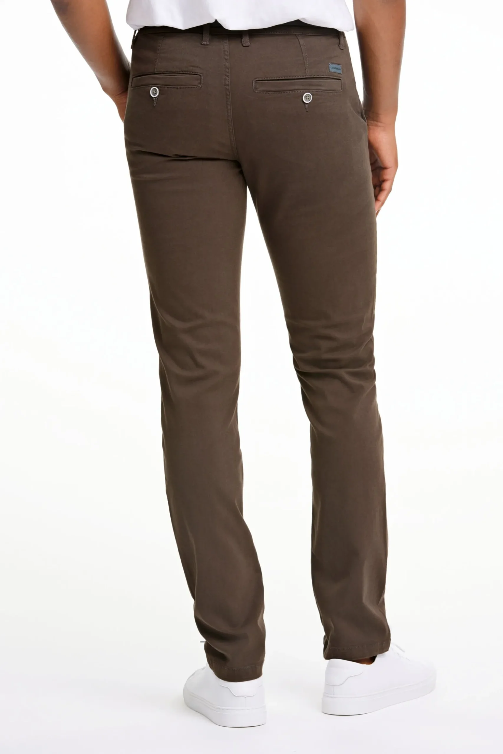 Chinos