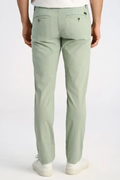 Chinos