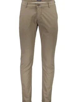 Chinos
