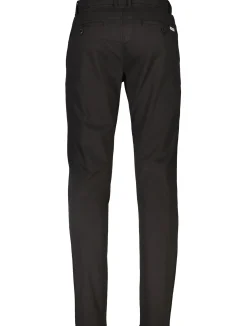 Chinos