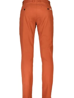 Chinos