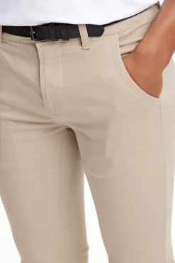 Chinos