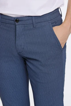 Chinos
