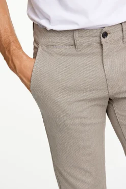 Chinos