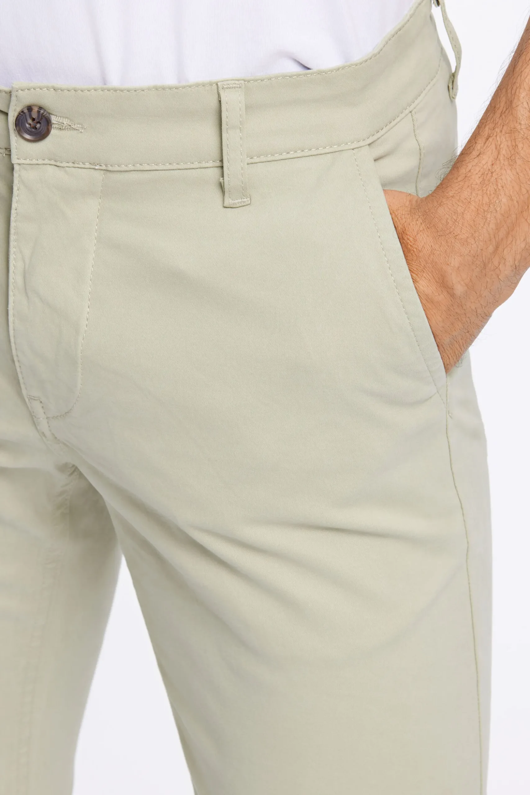 Chinos