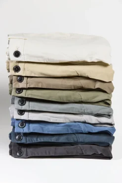 Chinos