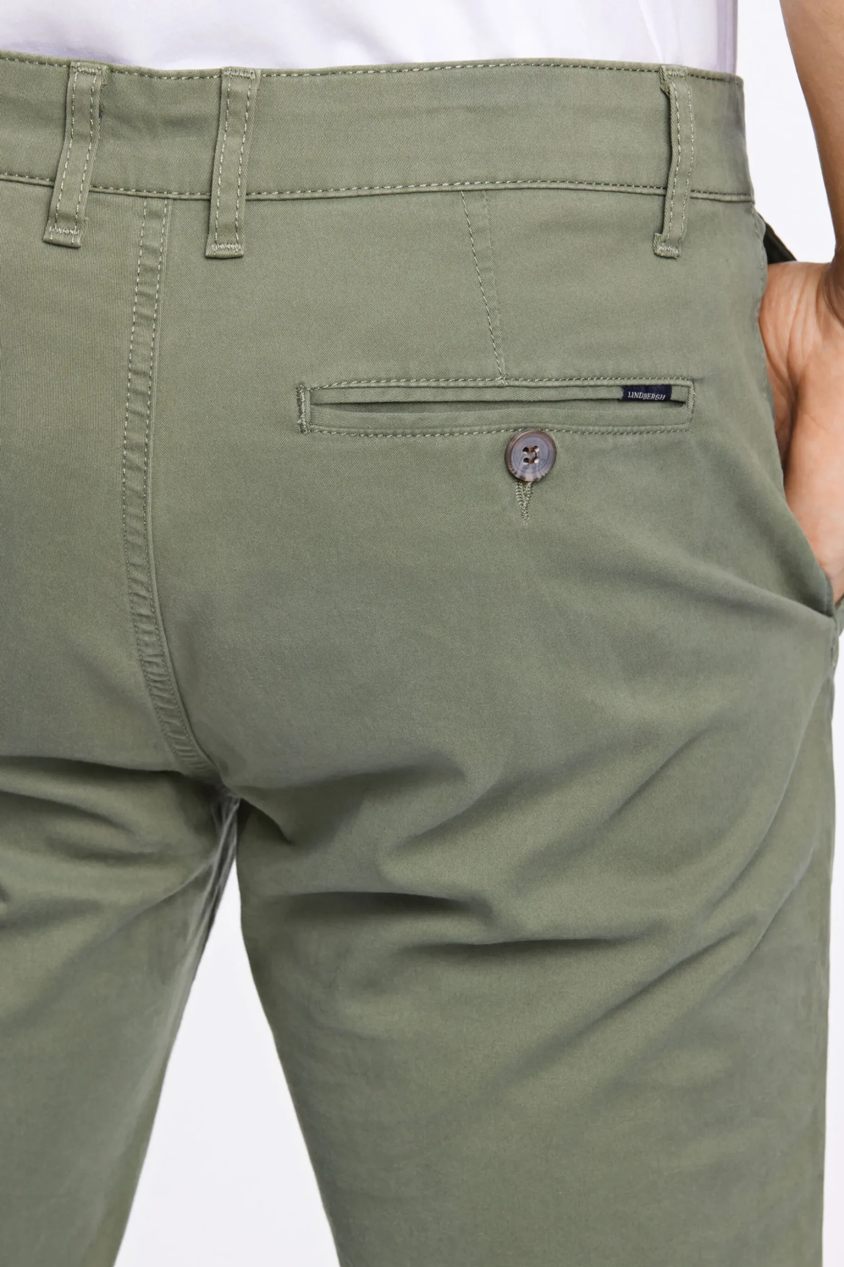 Chinos