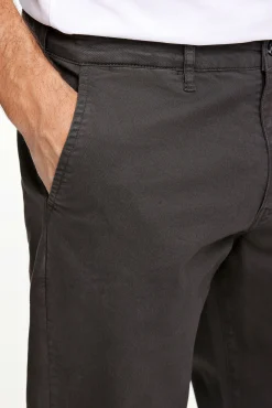 Chinos
