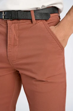 Chinos