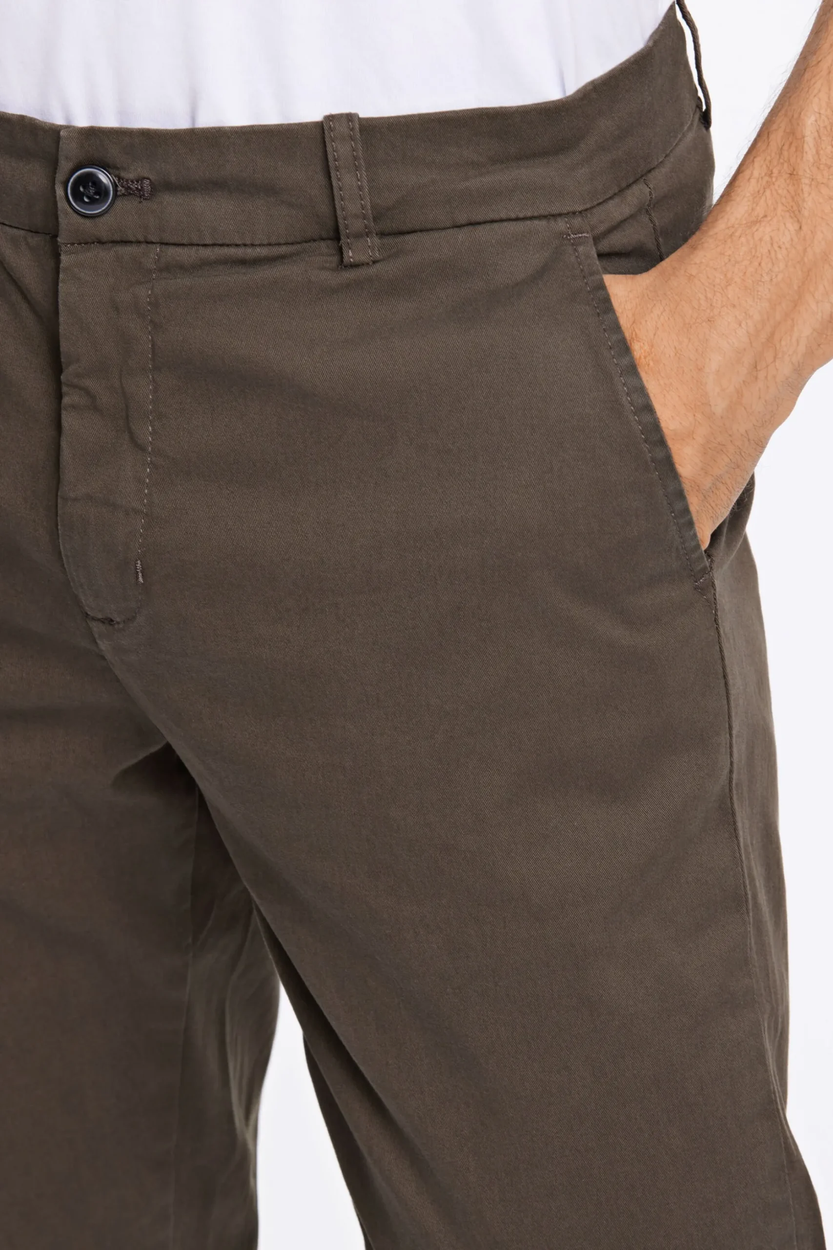 Chinos