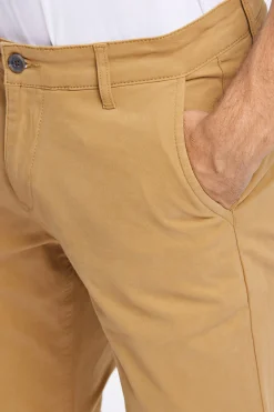 Chinos
