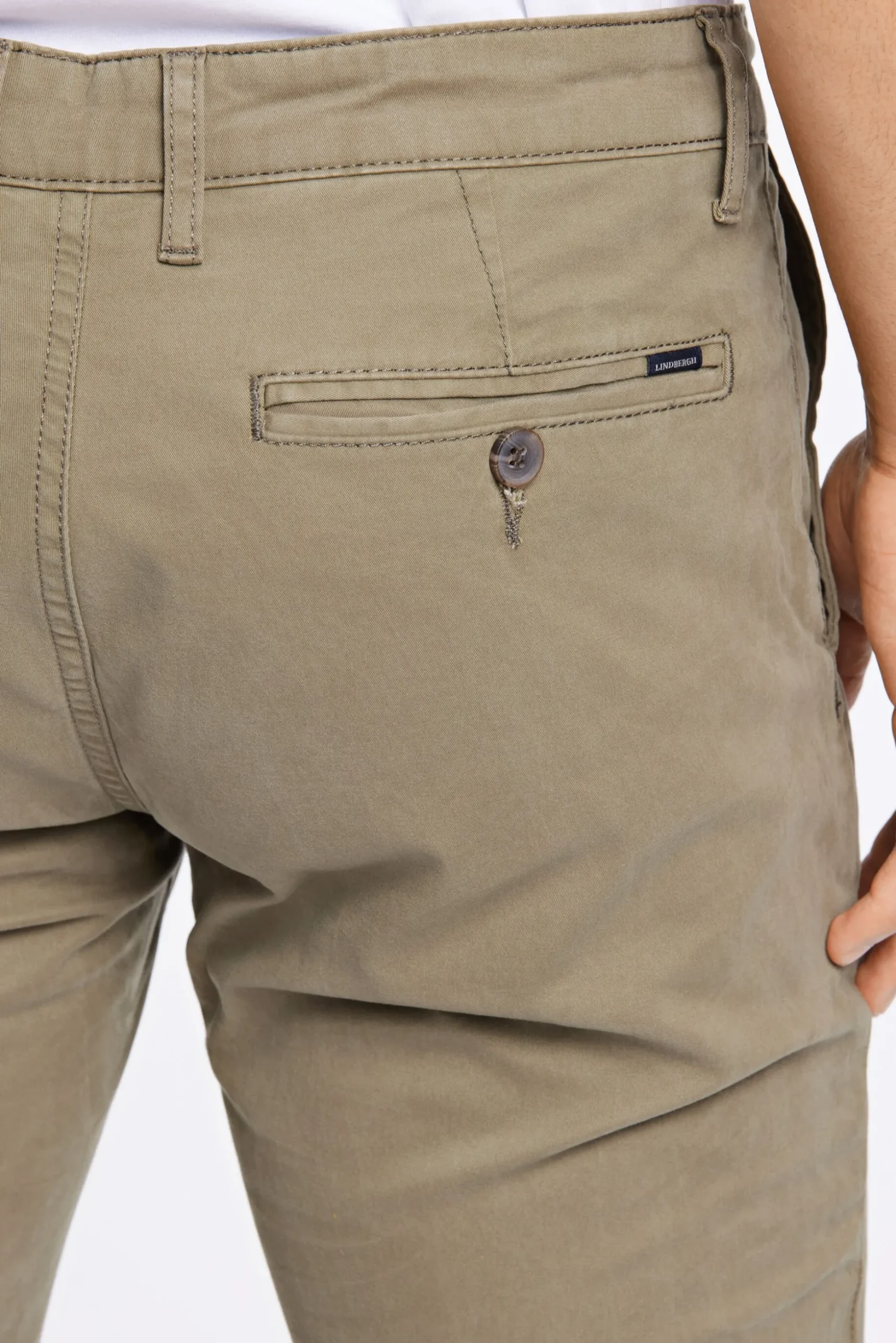 Chinos