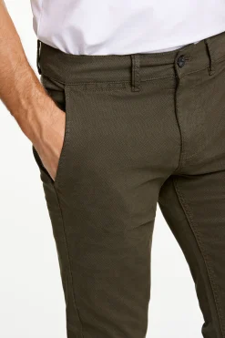 Chinos