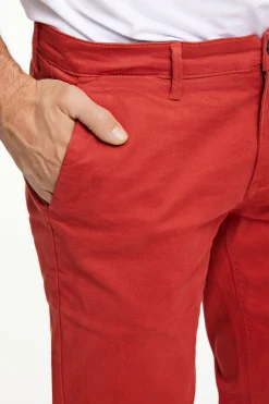 Chinos