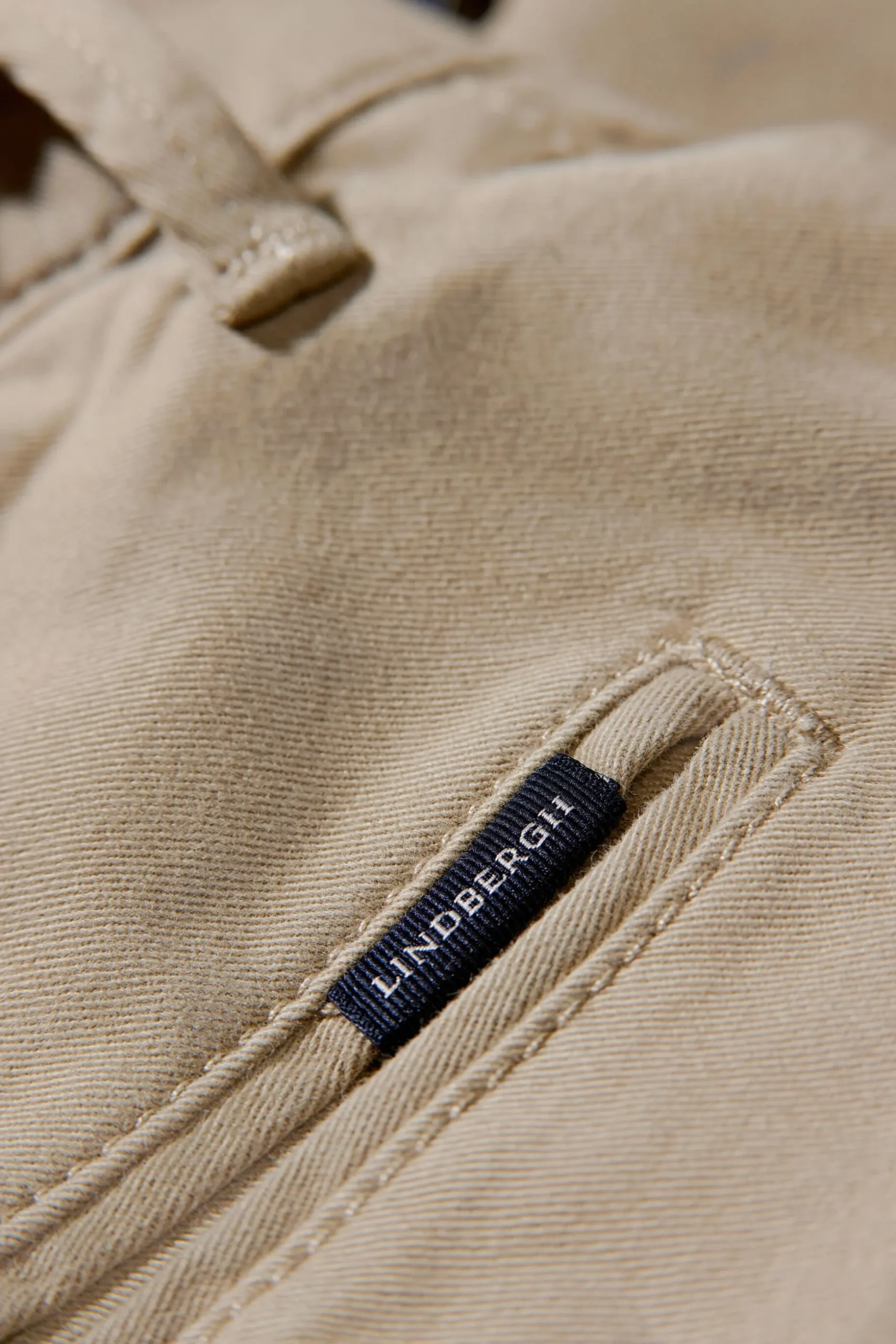 Chinos