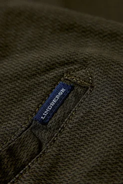 Chinos