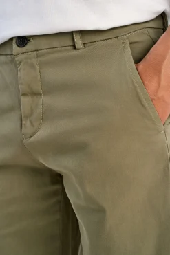 Chinosshorts