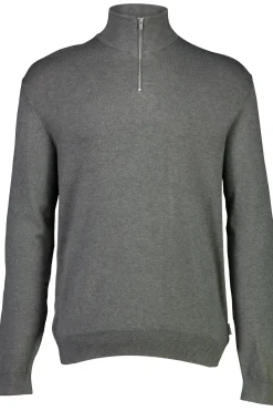 Half-zip