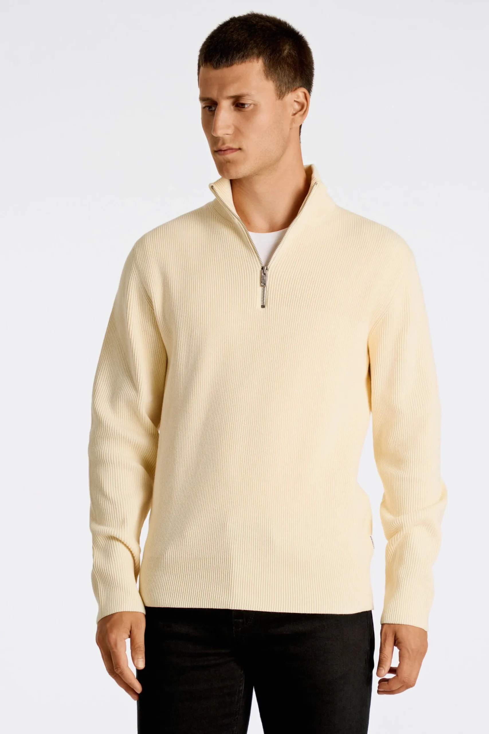 Half-zip