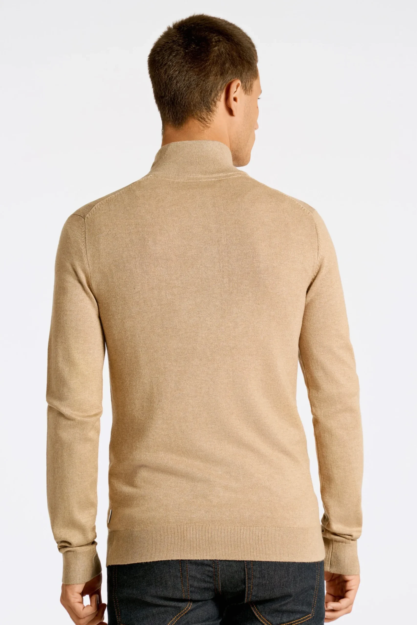 Half-zip