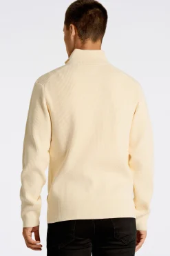 Half-zip