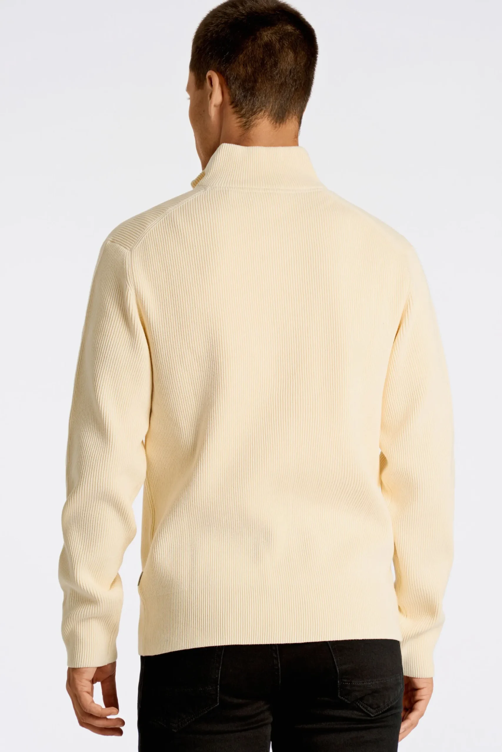 Half-zip