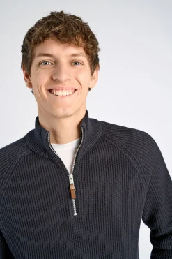 Half-zip